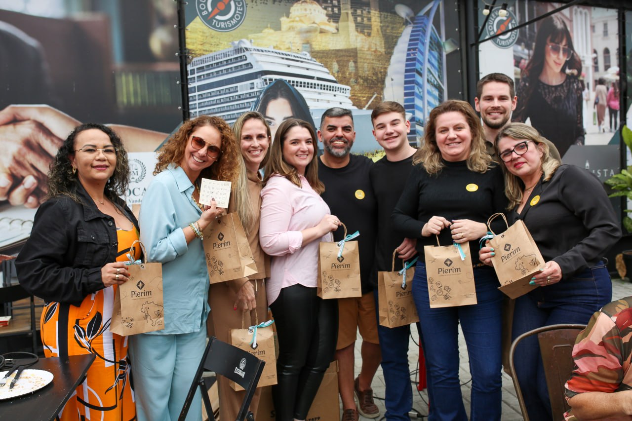 Grupo de viajantes da Rigue em momento espontâneo de viagem.