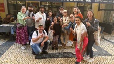 Viagens rodoviárias em grupo: por que a estrada ainda faz parte da essência da Rigue