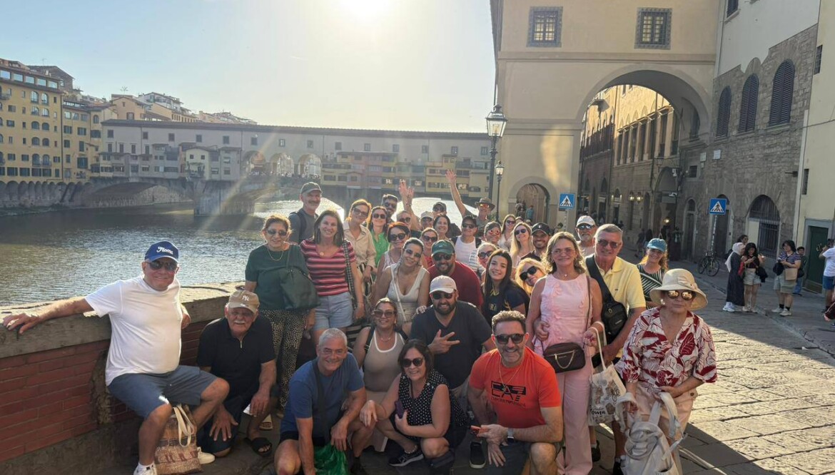 Grupo da Rigue em Florença durante uma viagem internacional em grupo