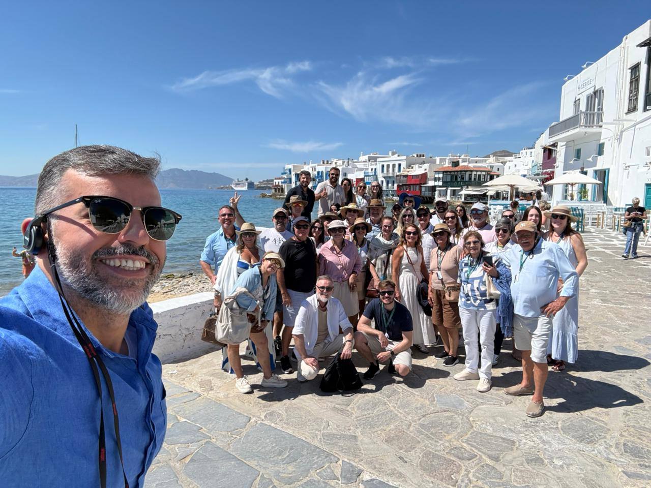 Grupo da Rigue em Mykonos durante a primeira edição da Rota dos Impérios